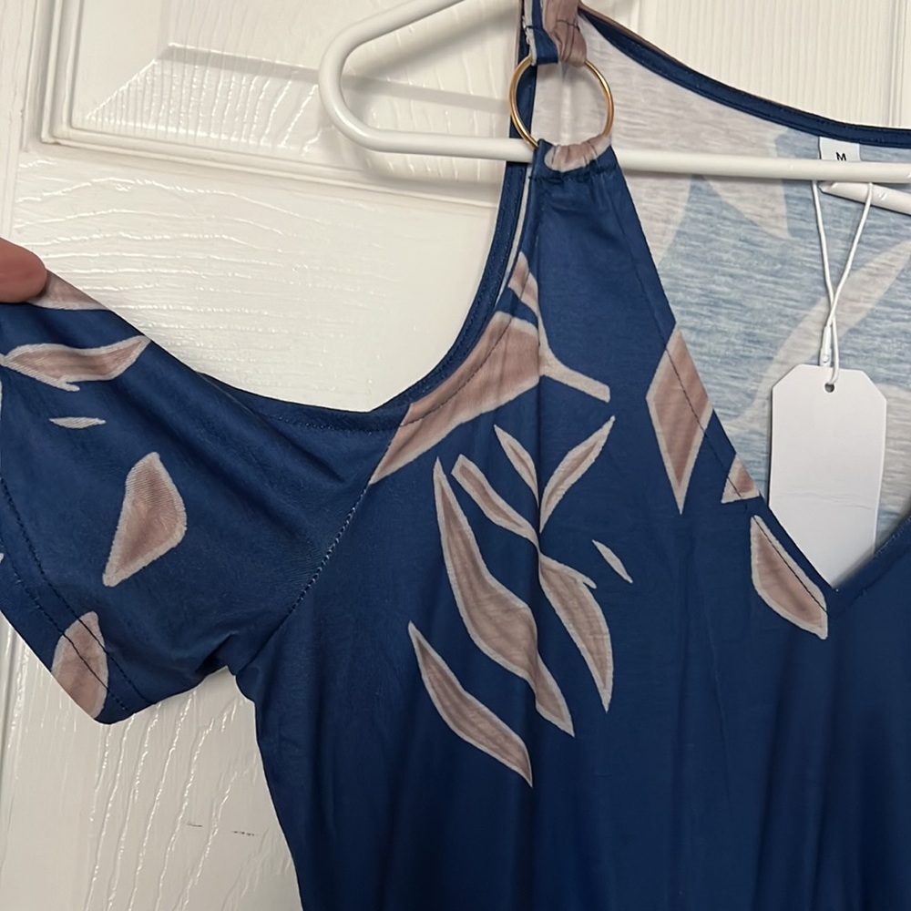 Dress - Picture 3 of 8